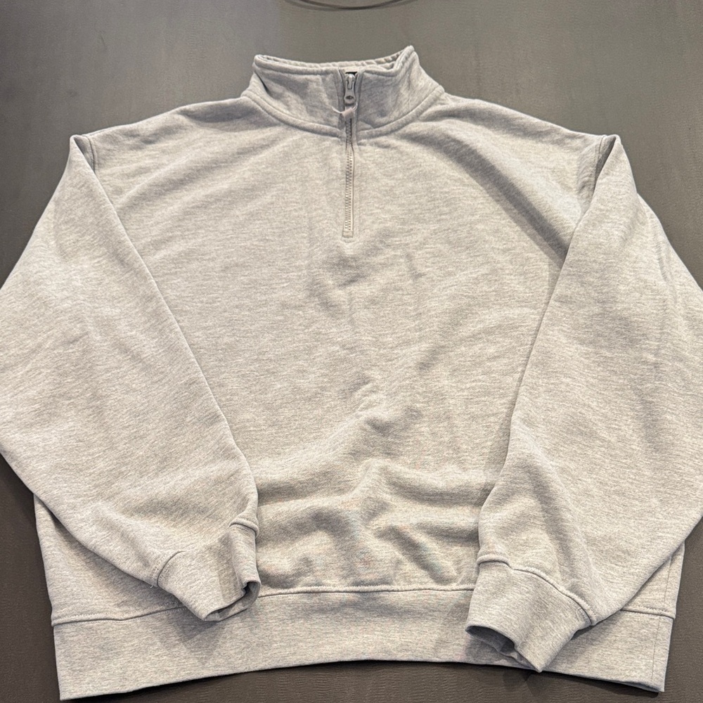Zara Men's Light Gray Zip-Up Sweater